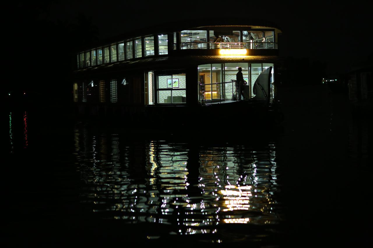 Southern Panorama Houseboats Alappuzha Dış mekan fotoğraf