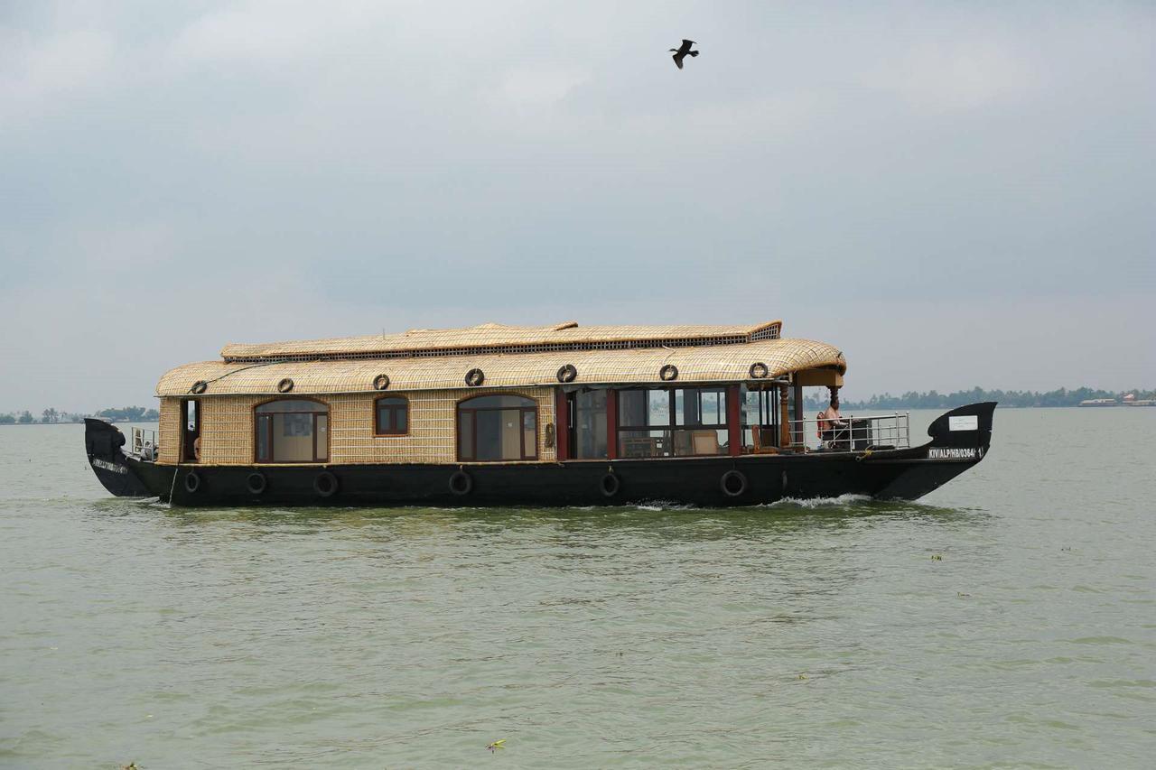 Southern Panorama Houseboats Alappuzha Dış mekan fotoğraf