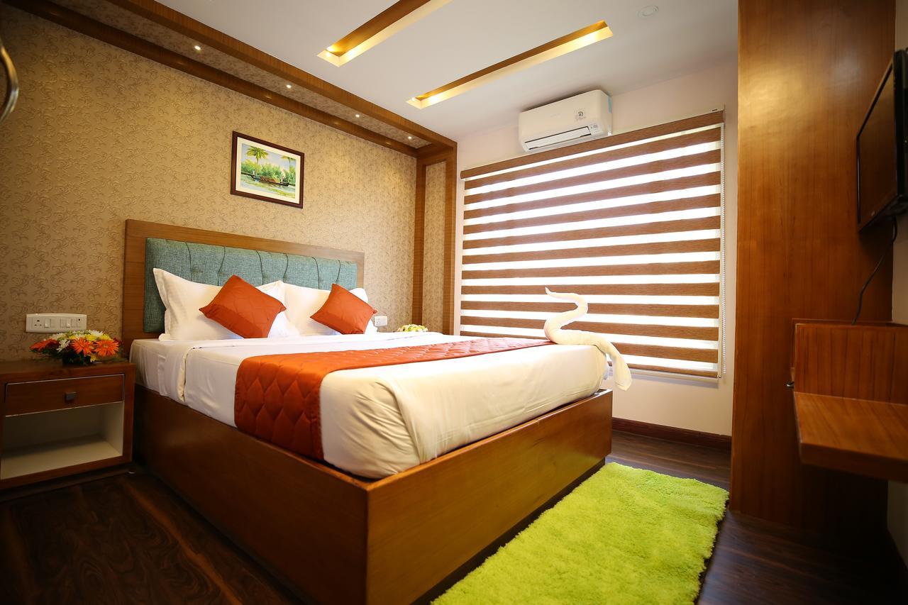Southern Panorama Houseboats Alappuzha Dış mekan fotoğraf